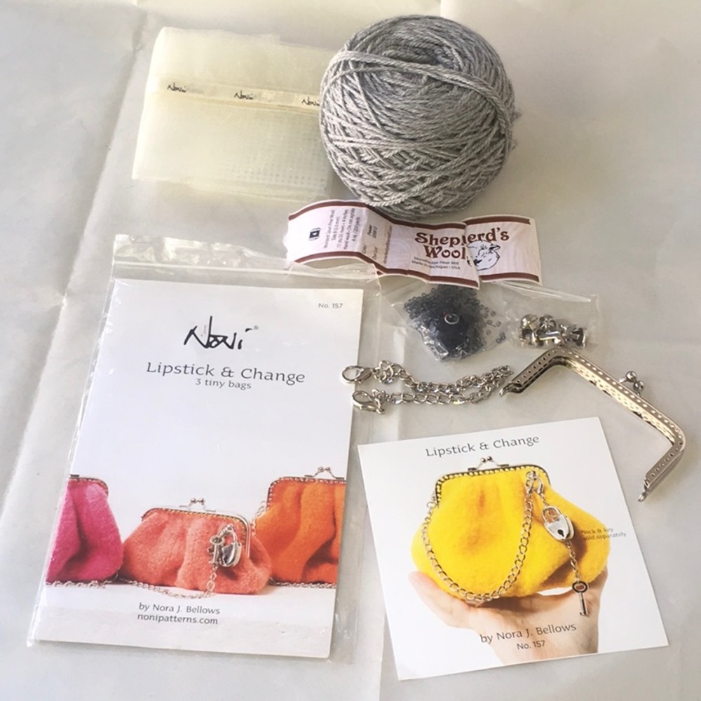 Lipstick & Change Purse Kit